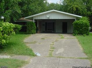 13217 Castleton Dr, Farmers Branch, TX 75234
