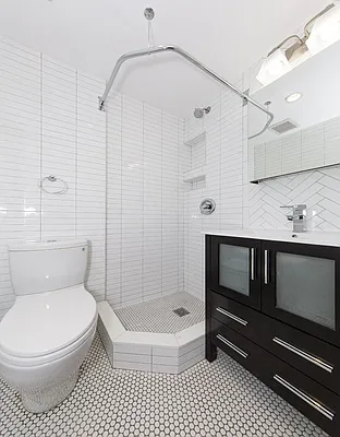 Rented by R New York | media 11