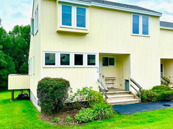 220 Woodland Dr #2-10, Roxbury, NY 12474