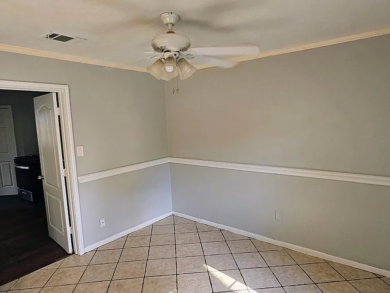 25602 Oakhurst Dr — Photo 27