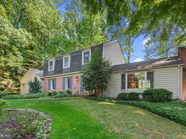 9 Shanneybrook Ct, Phoenix, MD 21131