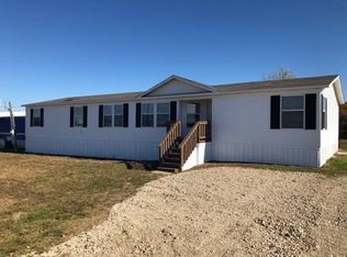 210 Jurassic Cir, Mabank, TX 75147