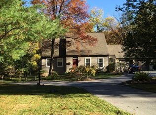 989 Sharpless Rd, Hockessin, DE 19707