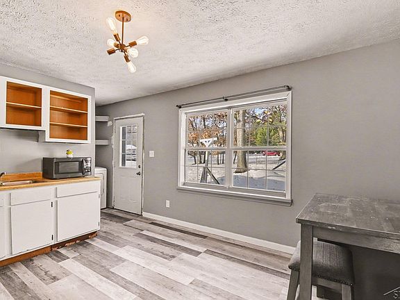 5th image of 9757 N Cut Rd