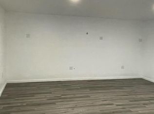 14822 S Atlantic Ave #4, Compton, CA 90221