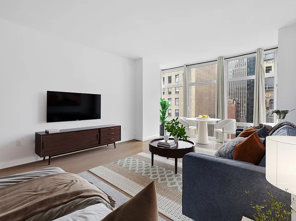 1600 Broadway APT 12F, New York, NY 10019