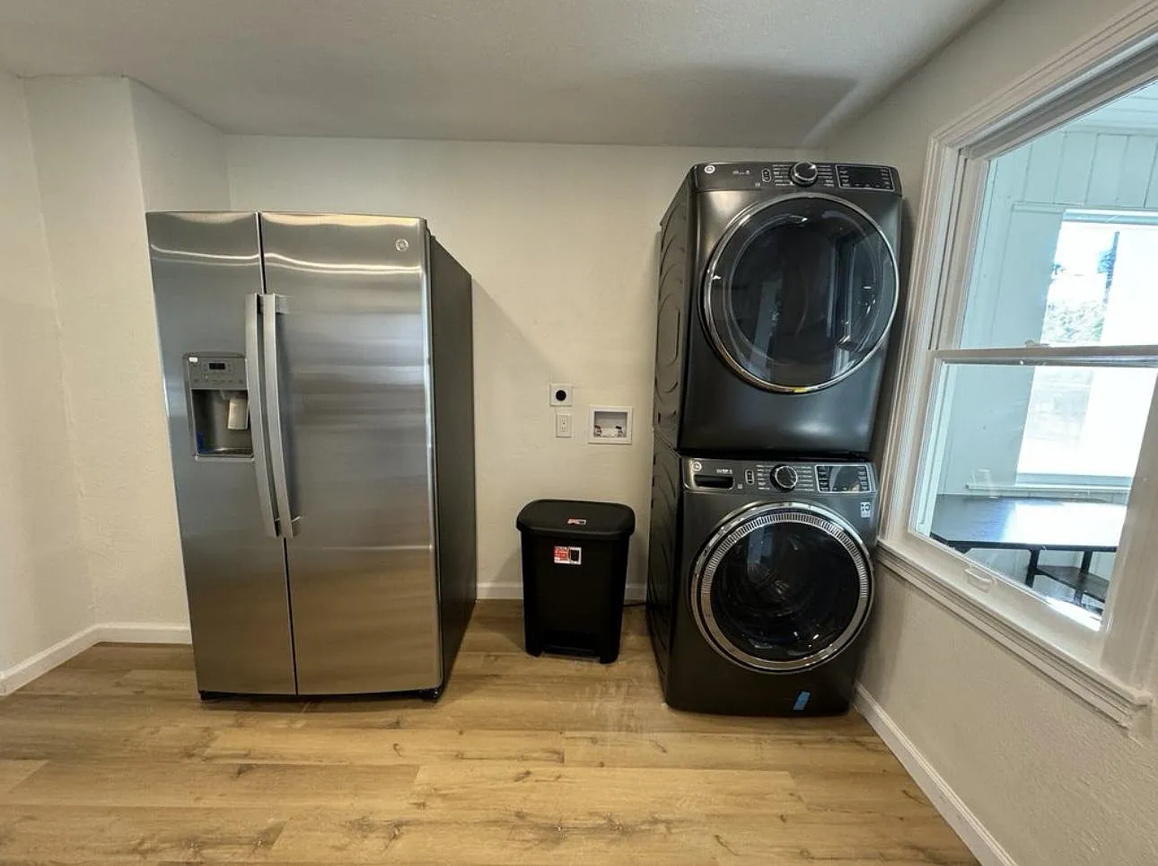 4 bed, 3.0 bath, 2150 sqft, $1,001 — Photo 4