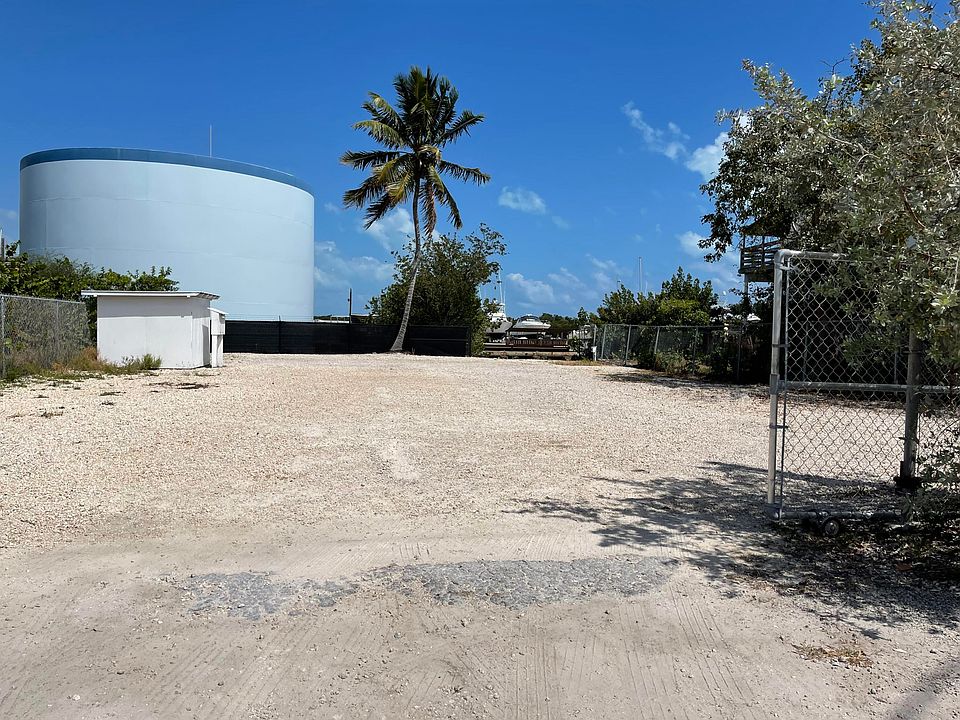 1st image of 2 Coco Plum Dr