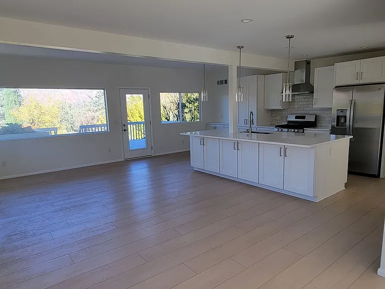 340 Birch Blvd — Photo 20