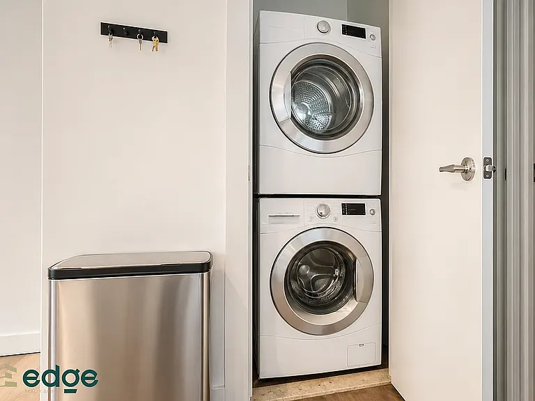 274 Jefferson St #1A — Photo 7