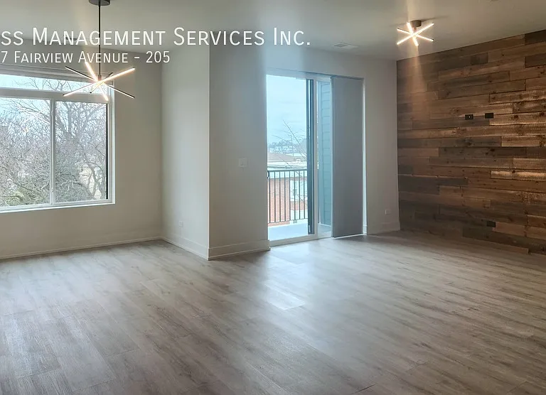 5117 Fairview Ave — Photo 19
