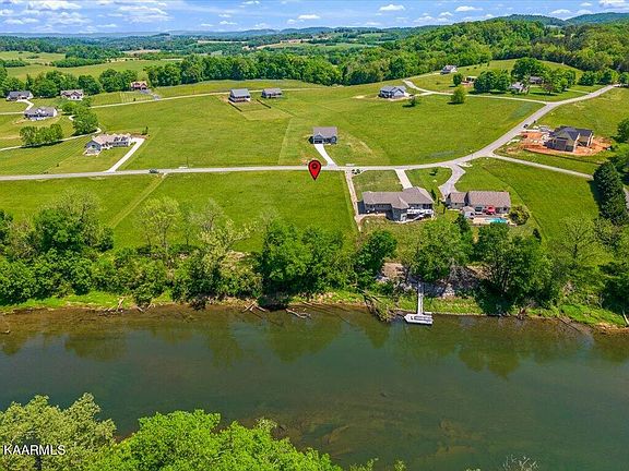 3rd image of 1921 River Mist Cir