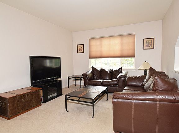 3rd image of 222 Polo Club Dr #222
