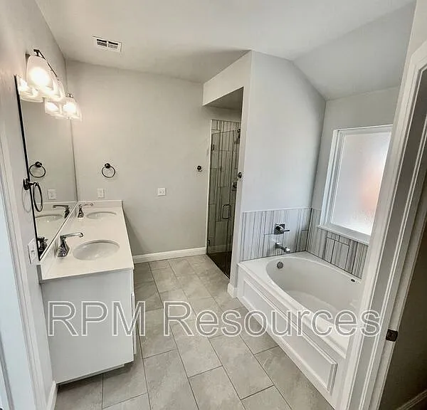 9100 Yassir Blvd — Photo 9