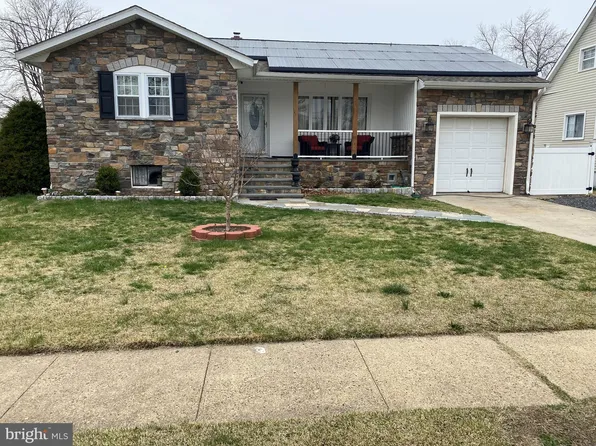 33 Goldey Ave, Hamilton, NJ 08610