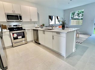 2644 SE 19th St, Homestead, FL 33035