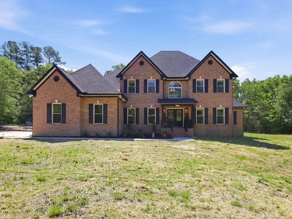 320 Willow Oak Ct, Cameron, NC 28326