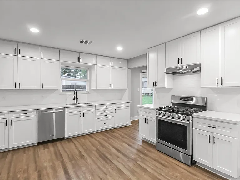 5105 Oak Ave — Photo 7