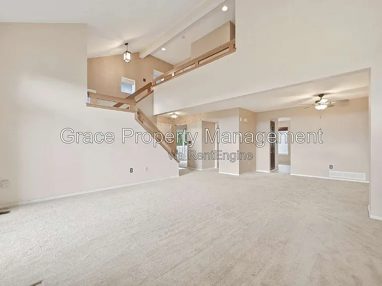 9024 Bear Mountain Dr #9 — Photo 3