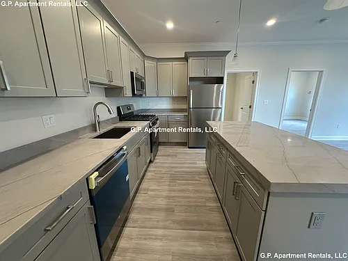 605 Broadway #201 Photo 1