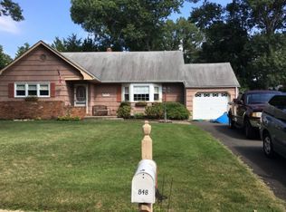 848 Royal Ln, Toms River, NJ 08753
