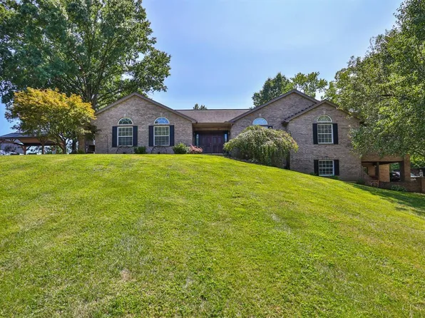 3772 Stillmeadow Dr, Cincinnati, OH 45245