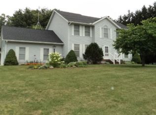 6261 Pat St, Fremont, MI 49412