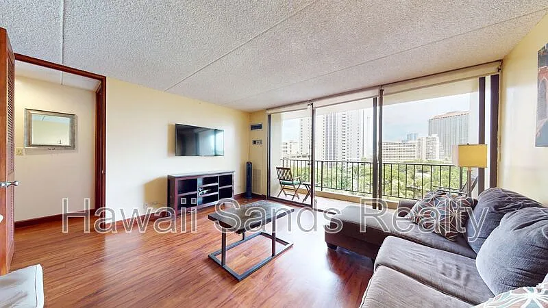 1 bed, 1.0 bath, 570 sqft, $2,950 — Photo 4
