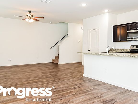 5th image of 6020 Mojave Dr