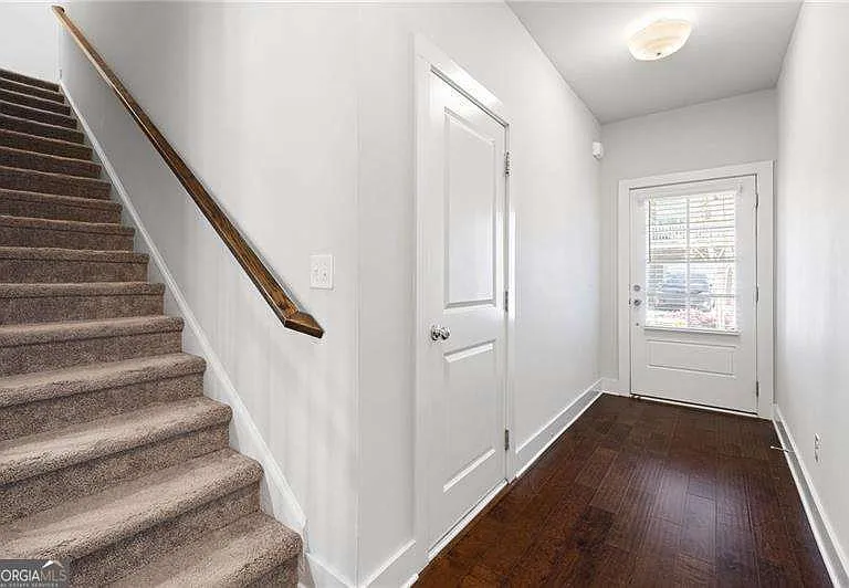 1395 Heights Park Dr SE — Photo 6
