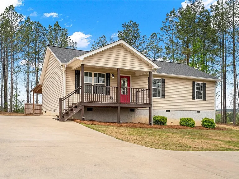 3143 Sonya Dr NW — Photo 3