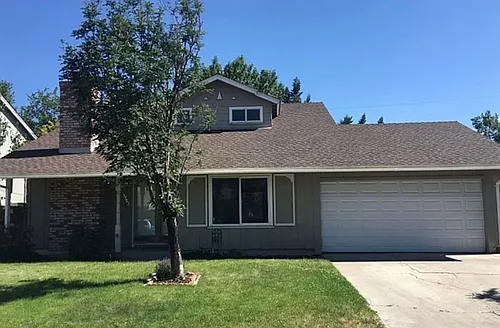 1753 Meadowvale Way Photo 1