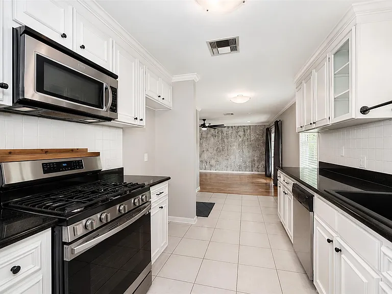9531 Weatherwood Dr — Photo 15