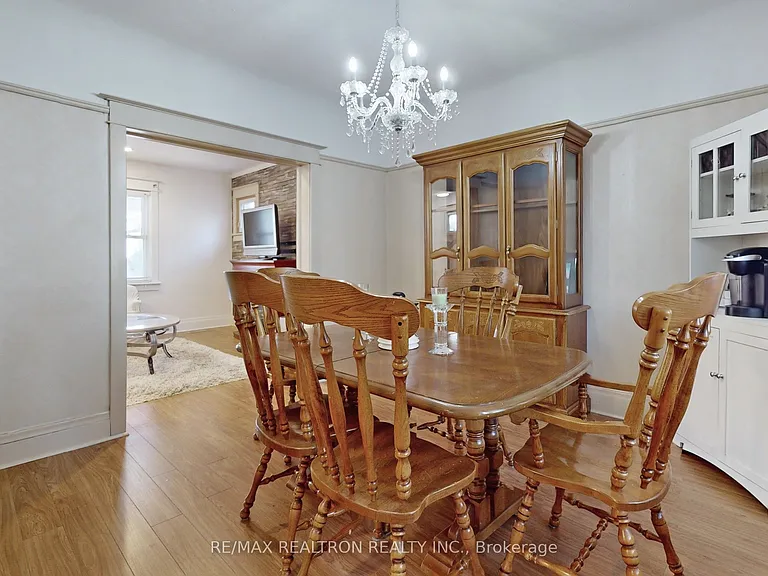 14 Myrtle Ave — Photo 11