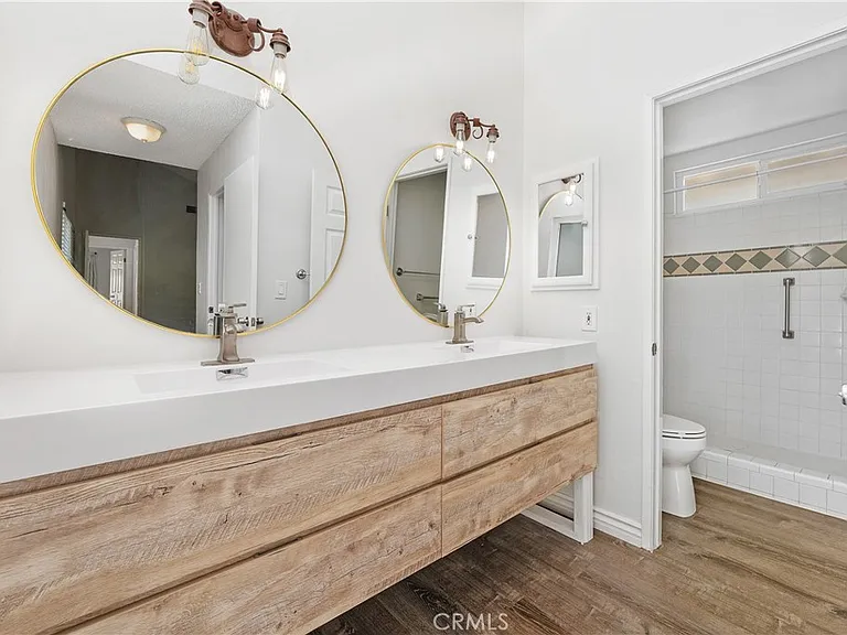 8349 Lurline Ave — Photo 7