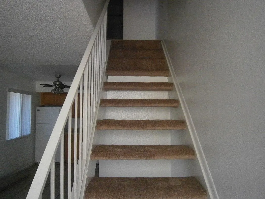 2 bed, 775 sqft, $1,100 — Photo 4