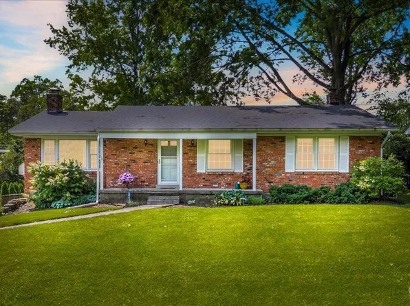 1069 Newcastle Dr, Cincinnati, OH 45231