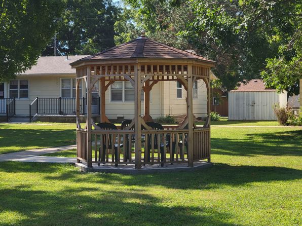 Cottonwood Apartments, 601 Main St, Westmoreland, KS 66549