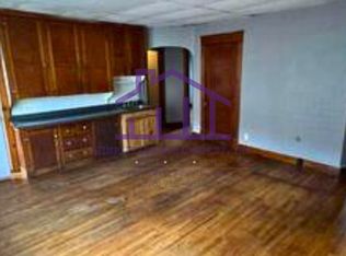 141-143 Bartlett Street, Lewiston, ME 04240