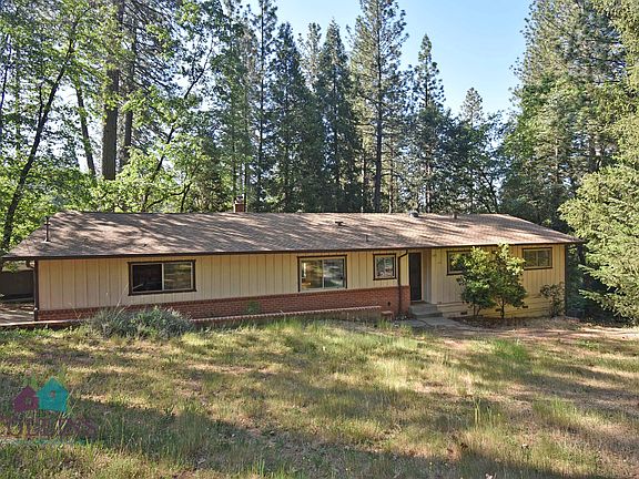 3rd image of 10292 Sugar Pine Ct