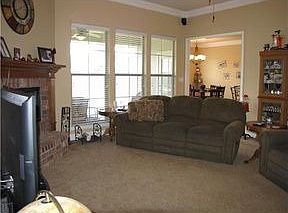 2nd image of 216 Sherwood Dr
