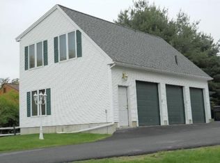 48-48A Clapp St, Easthampton, MA 01027