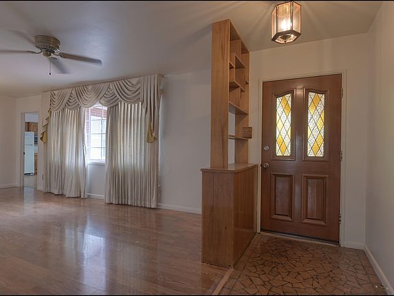 4th image of 4273 Canterbury Dr