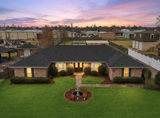 311 Estate Dr, Houma, LA 70364