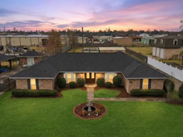 311 Estate Dr, Houma, LA 70364