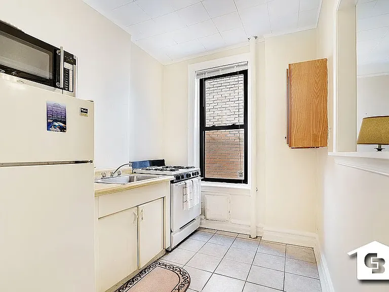 730 57th St #3D — Photo 7