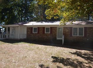 4107 Carbonton Rd, Sanford, NC 27330