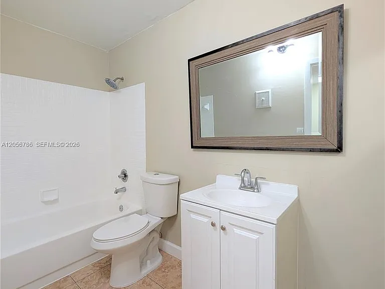10765 SW 108th Ave #303 — Photo 12