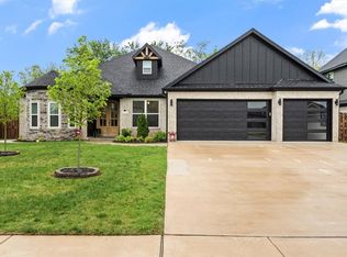 3311 SW Lucretia Rd, Bentonville, AR 72713