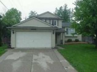 8506 Crescent Ln, Ypsilanti, MI 48197